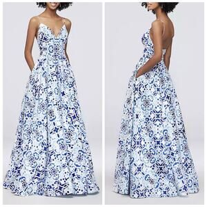 Betsy & Adam Mosaic Deep V-Neck Low Back Prom Ball Gown Spaghetti Strap Womens 4